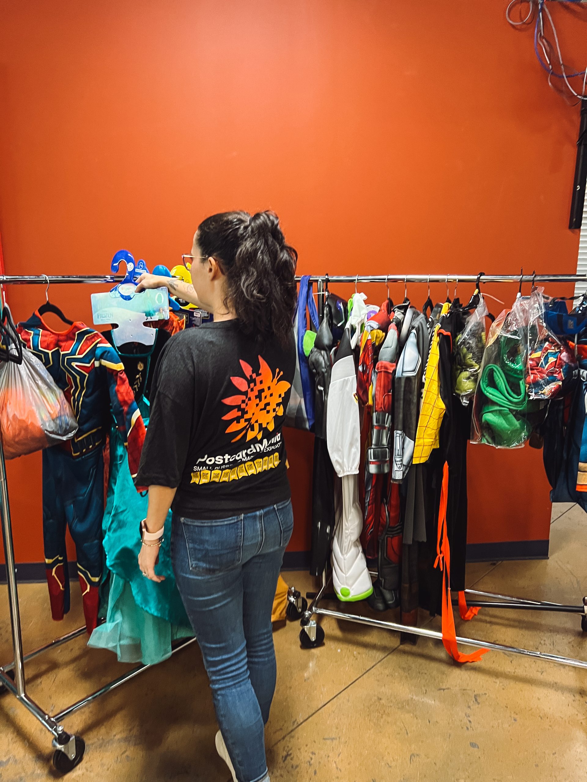 postcardmania gives back childrens home